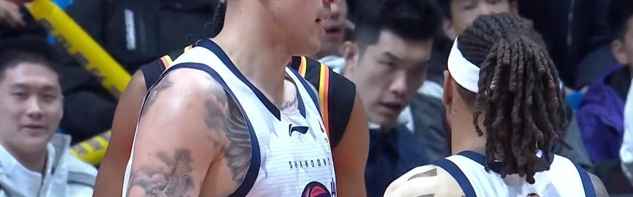 世界杯直播软件官网-大鱼来了！广东最大对手正式签约，2米12内线大杀器确认到位！